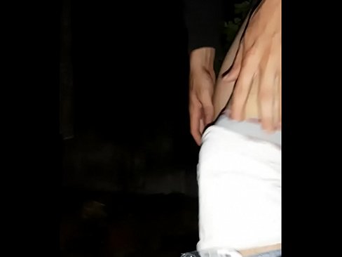 ❤️ 내 이웃이 내 격리 벽에 뛰어 들었다 ❤️  섹스 ko.filmepornonline.ru에서 ❤